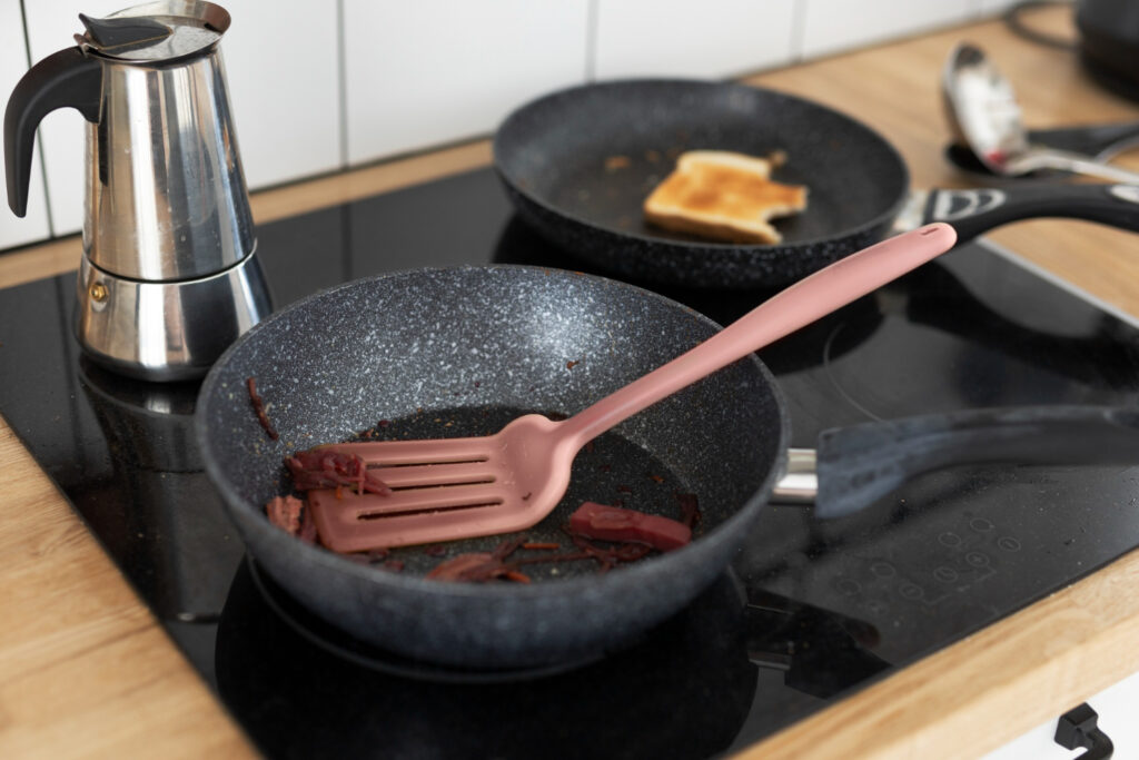 cooking with ceramic pan